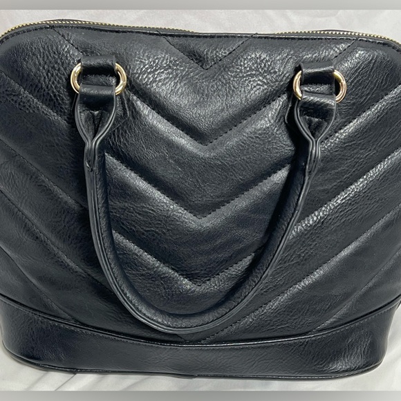 Warner Brothers DC Comic’s Classic Batman dome purse - Picture 4 of 10